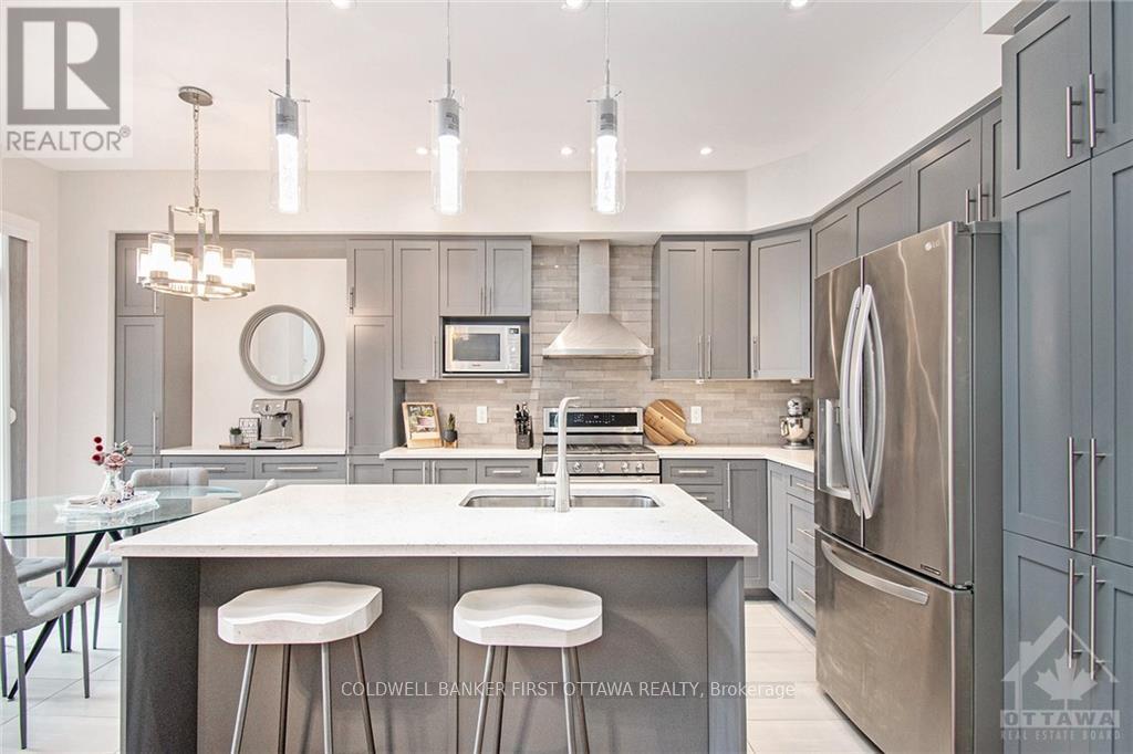 427 Rainrock Crescent, Ottawa, Ontario  K1W 0K4 - Photo 5 - X12950048