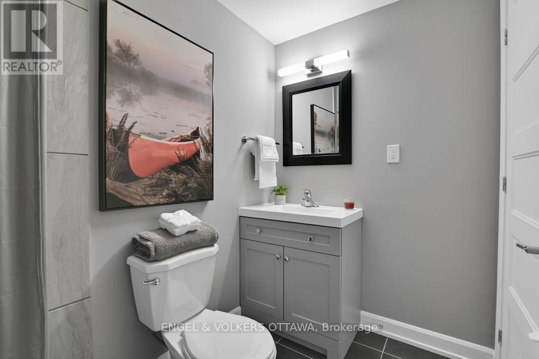 313 St Tropez Street, Russell, Ontario  K0A 1W0 - Photo 27 - X12950088