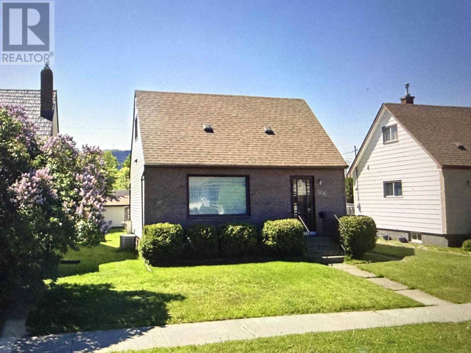 306 Christina St W, Thunder Bay, Ontario  P7E 4P6 - Photo 3 - TB2600513