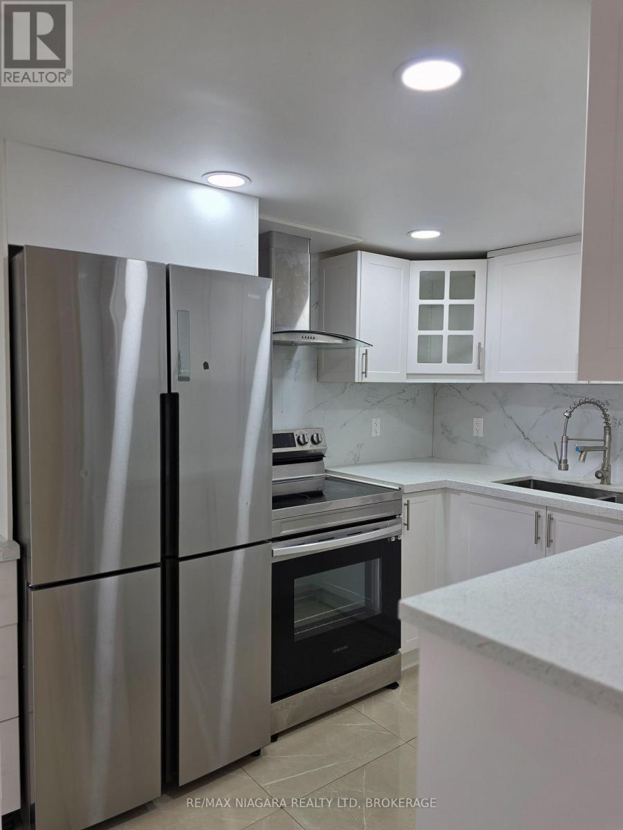 Lower - 42 Hemlock Street, St. Catharines, Ontario  L2T 4B7 - Photo 11 - X12890176