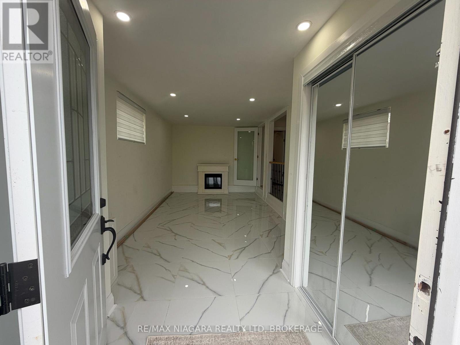 Lower - 42 Hemlock Street, St. Catharines, Ontario  L2T 4B7 - Photo 6 - X12890176