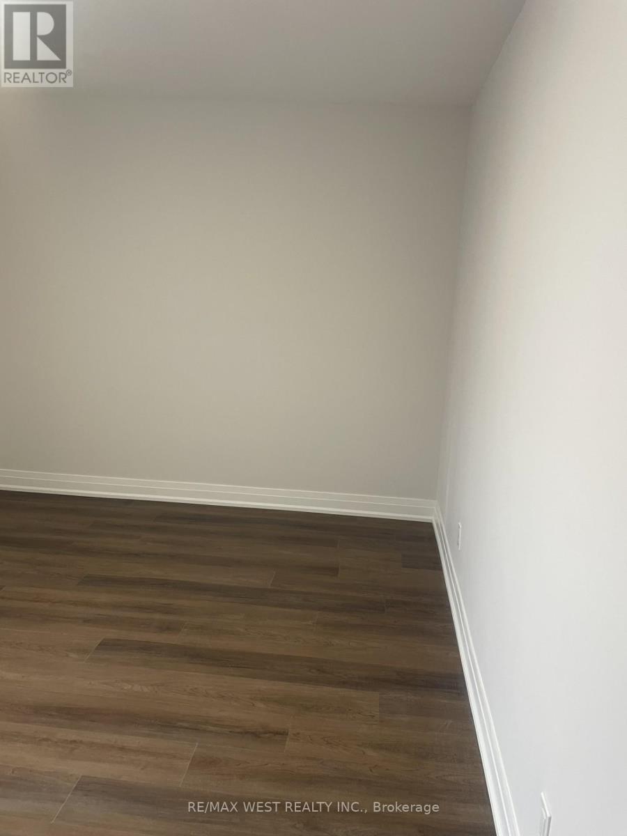 Second Floor - 57 Nassau Street, Toronto, Ontario  M5T 1M3 - Photo 15 - C12949578