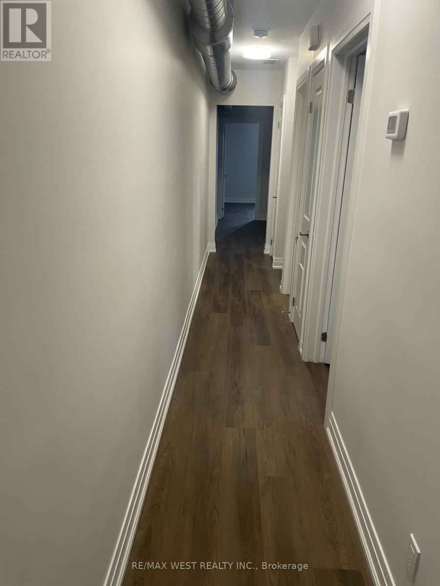 Second Floor - 57 Nassau Street, Toronto, Ontario  M5T 1M3 - Photo 5 - C12949578