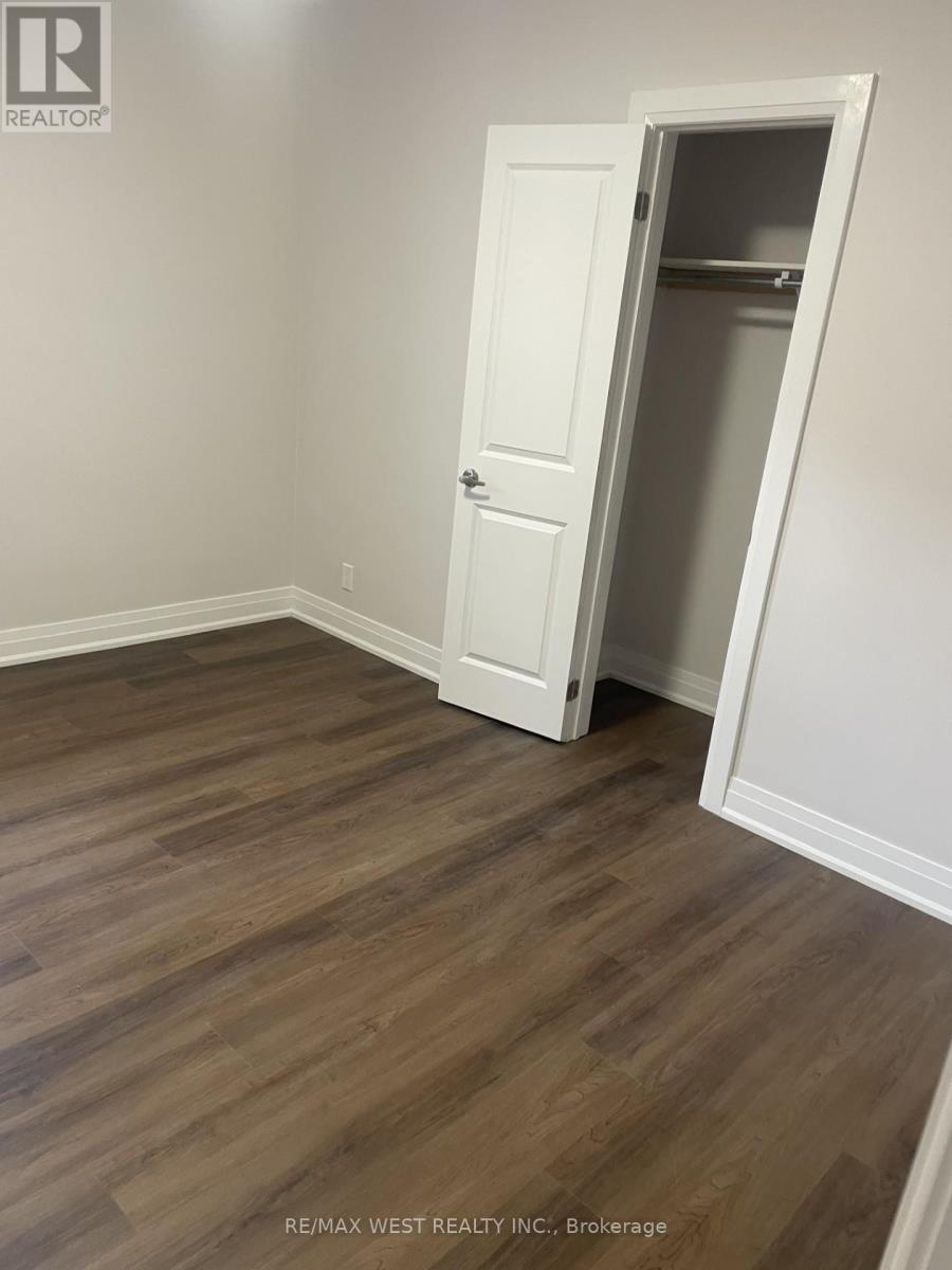 Second Floor - 57 Nassau Street, Toronto, Ontario  M5T 1M3 - Photo 7 - C12949578