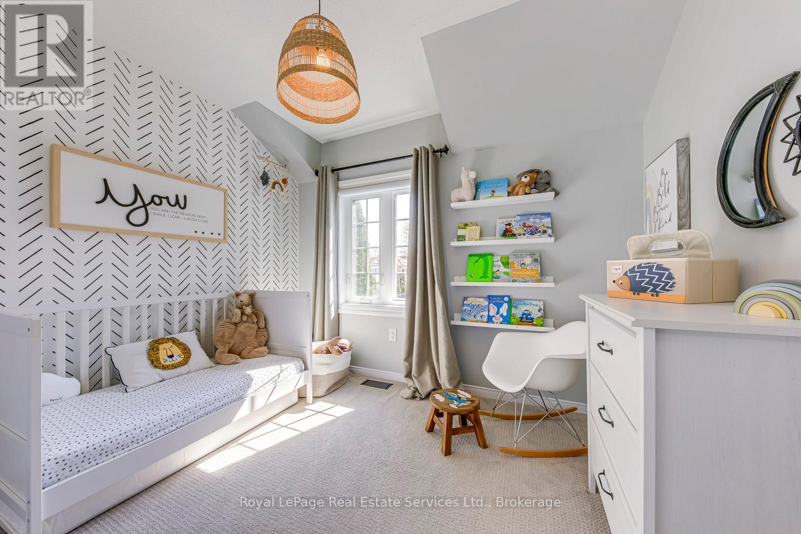 2268 Seton Crescent, Burlington, Ontario  L7L 6Y4 - Photo 24 - W12950082