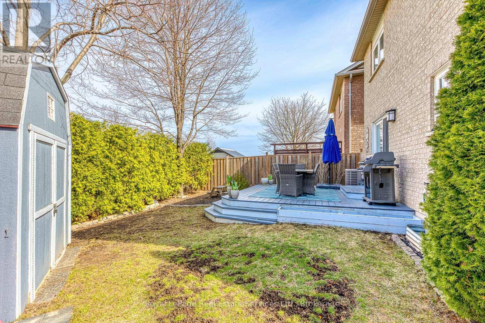 2268 Seton Crescent, Burlington, Ontario  L7L 6Y4 - Photo 35 - W12950082