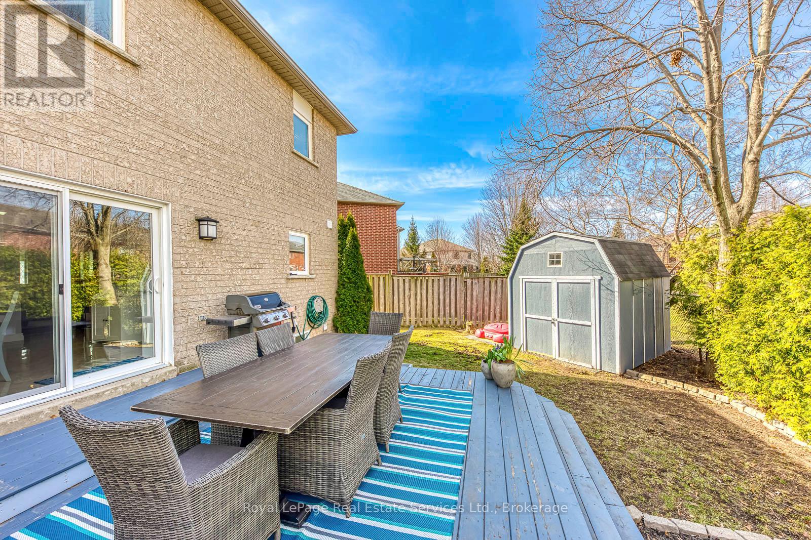 2268 Seton Crescent, Burlington, Ontario  L7L 6Y4 - Photo 39 - W12950082