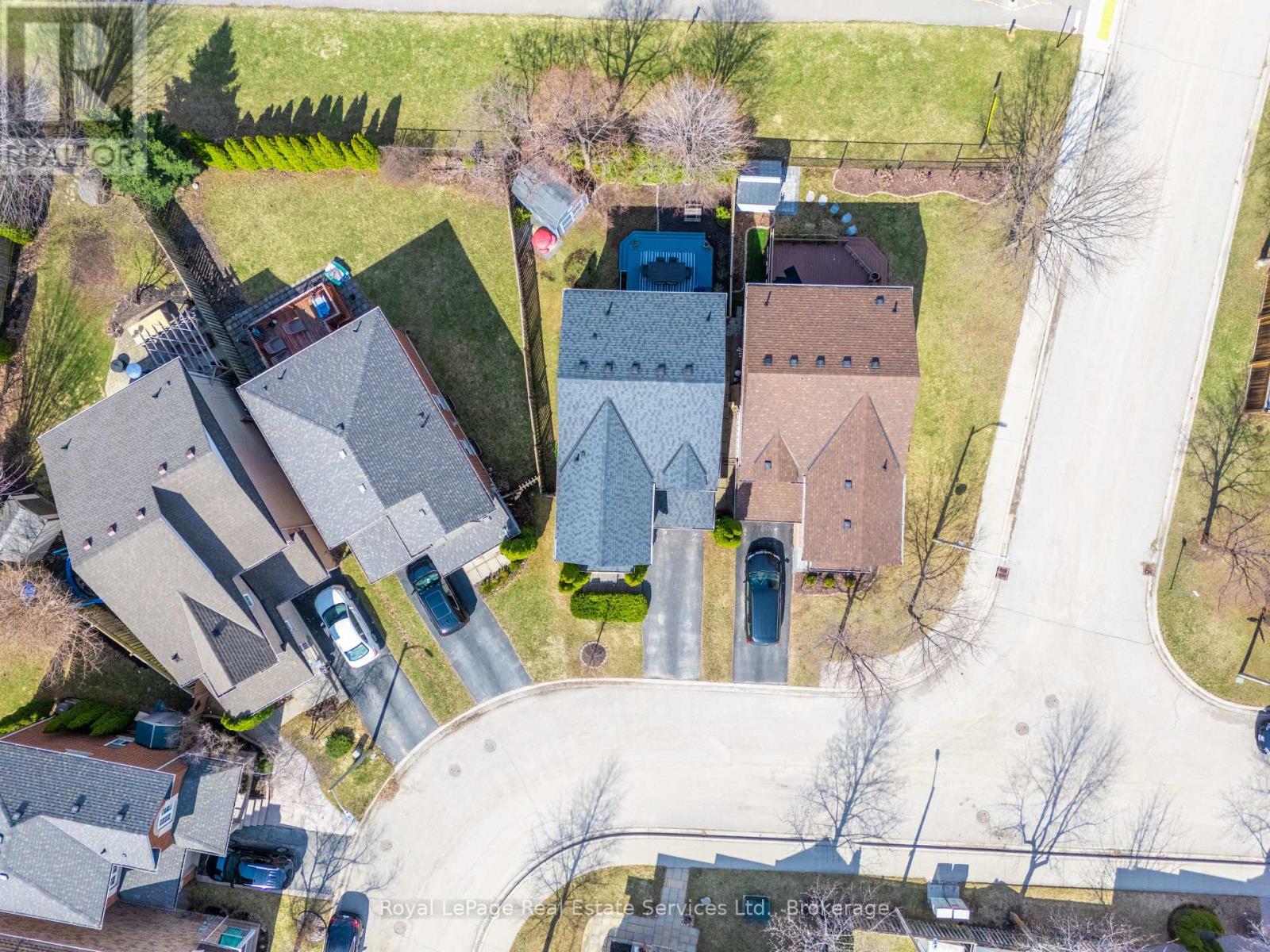 2268 Seton Crescent, Burlington, Ontario  L7L 6Y4 - Photo 42 - W12950082