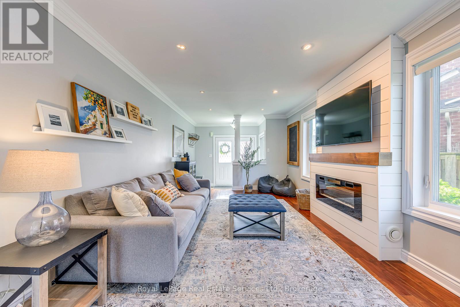 2268 Seton Crescent, Burlington, Ontario  L7L 6Y4 - Photo 6 - W12950082