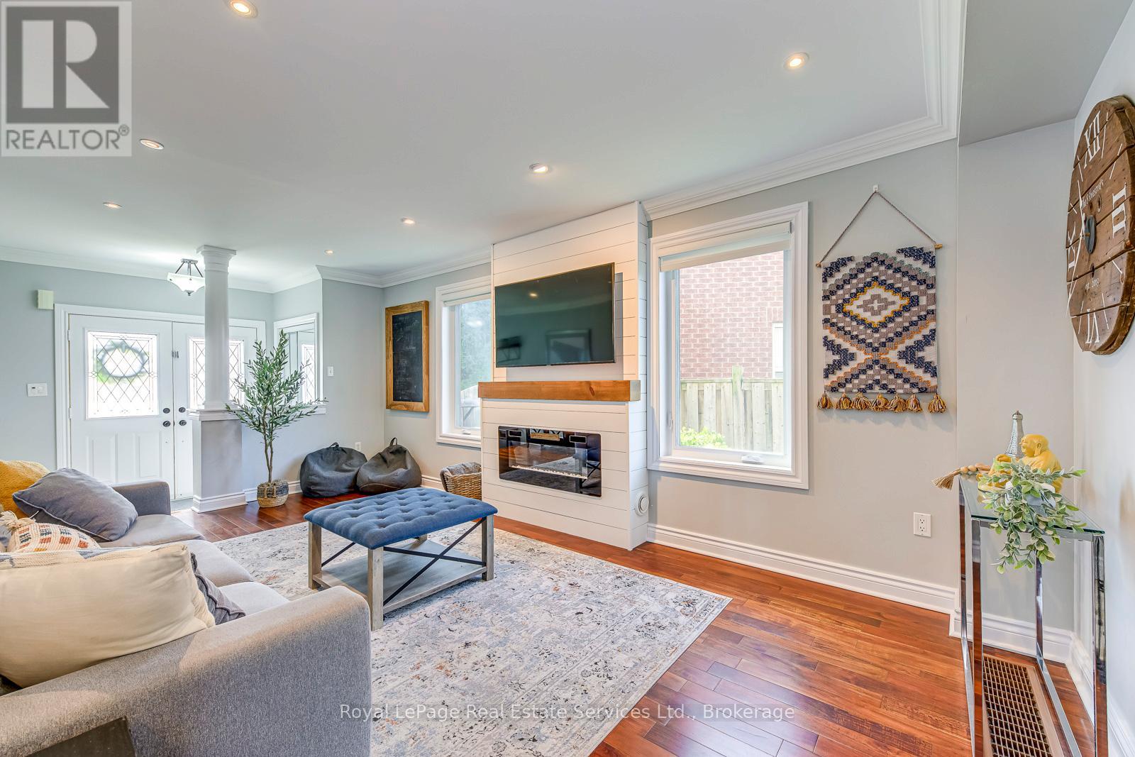 2268 Seton Crescent, Burlington, Ontario  L7L 6Y4 - Photo 7 - W12950082