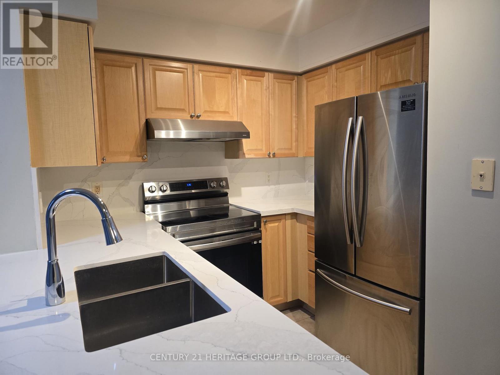 803 - 8 Mondeo Drive, Toronto, Ontario  M1P 5C7 - Photo 14 - E12889854