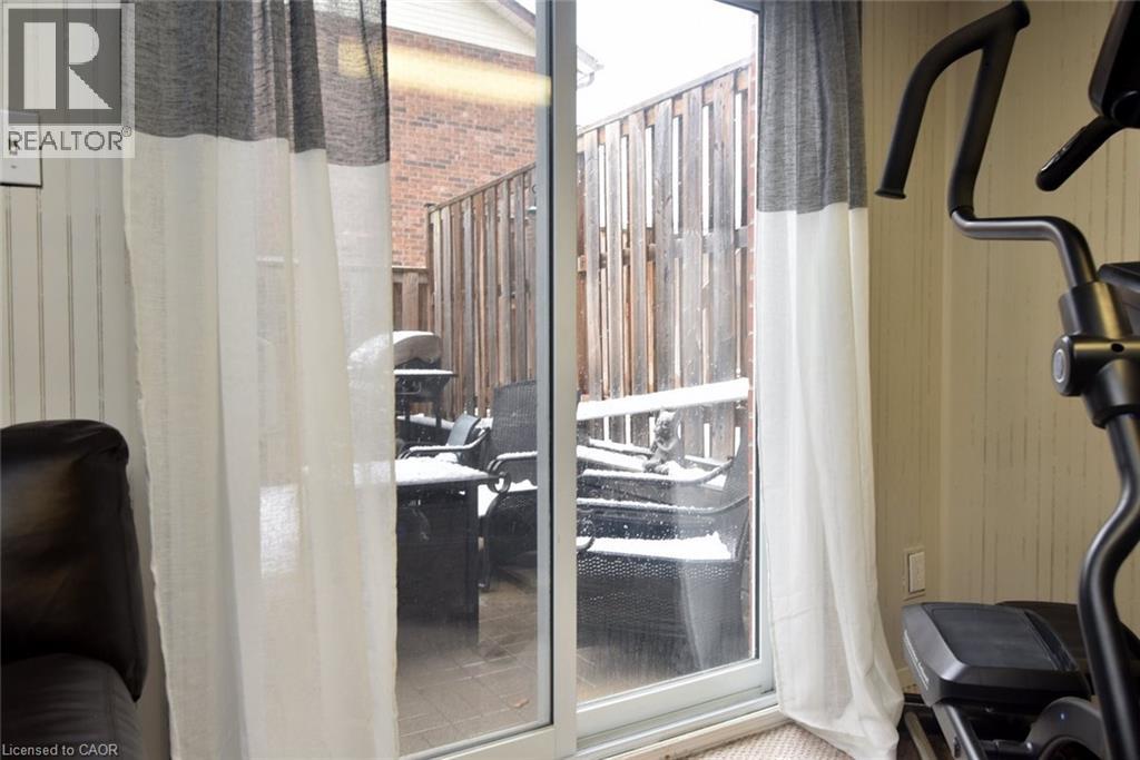 2065 Amherst Heights Court Unit# 42, Burlington, Ontario  L7P 4S1 - Photo 30 - 40811970