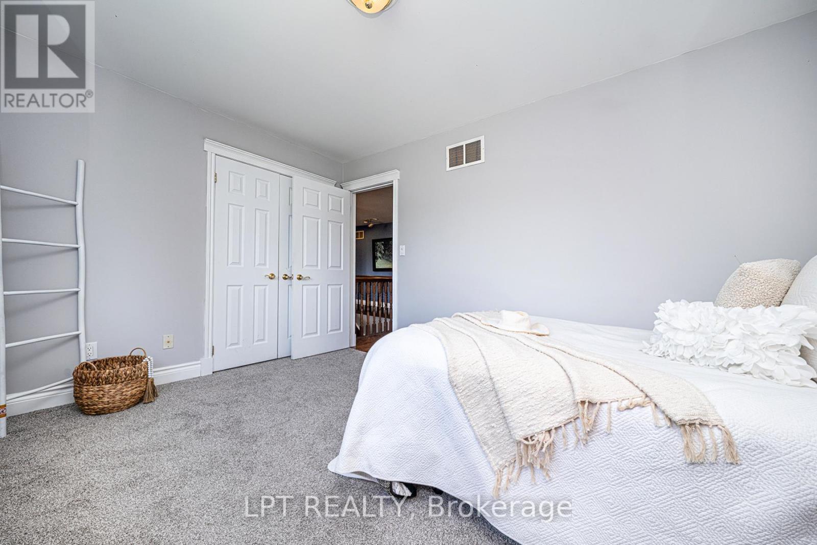 16 Audubon Way, Georgina, Ontario  L0E 1A0 - Photo 33 - N12685672