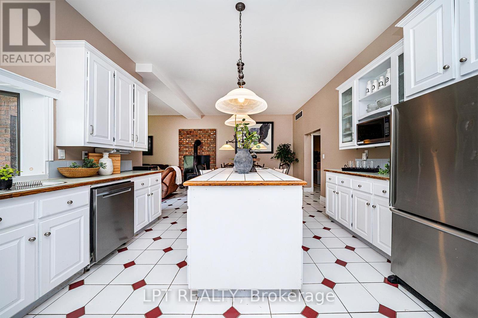 16 Audubon Way, Georgina, Ontario  L0E 1A0 - Photo 14 - N12685672