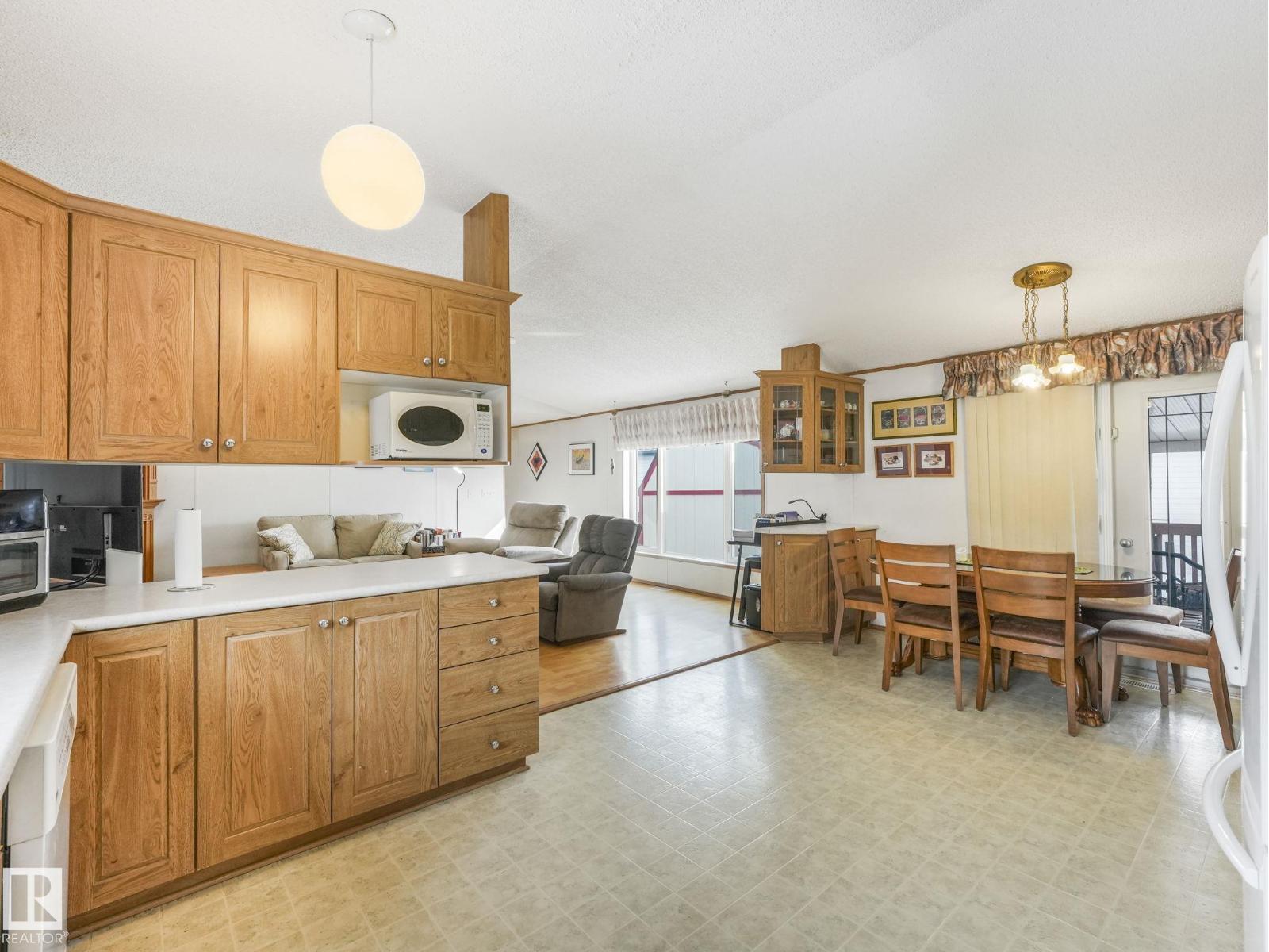 2857 Lakeside Cl Nw, Edmonton, Alberta  T5S 1T7 - Photo 13 - E4480130