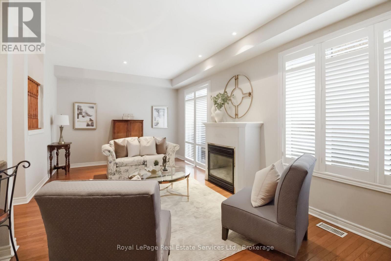 32 - 1169 Dorval Drive, Oakville, Ontario  L6M 4V7 - Photo 8 - W12862698