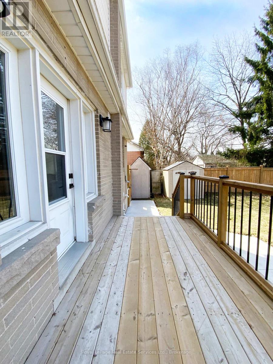 Main & Second Floor - 94 West 32nd Street, Hamilton, Ontario  L9C 5G9 - Photo 10 - X12901688