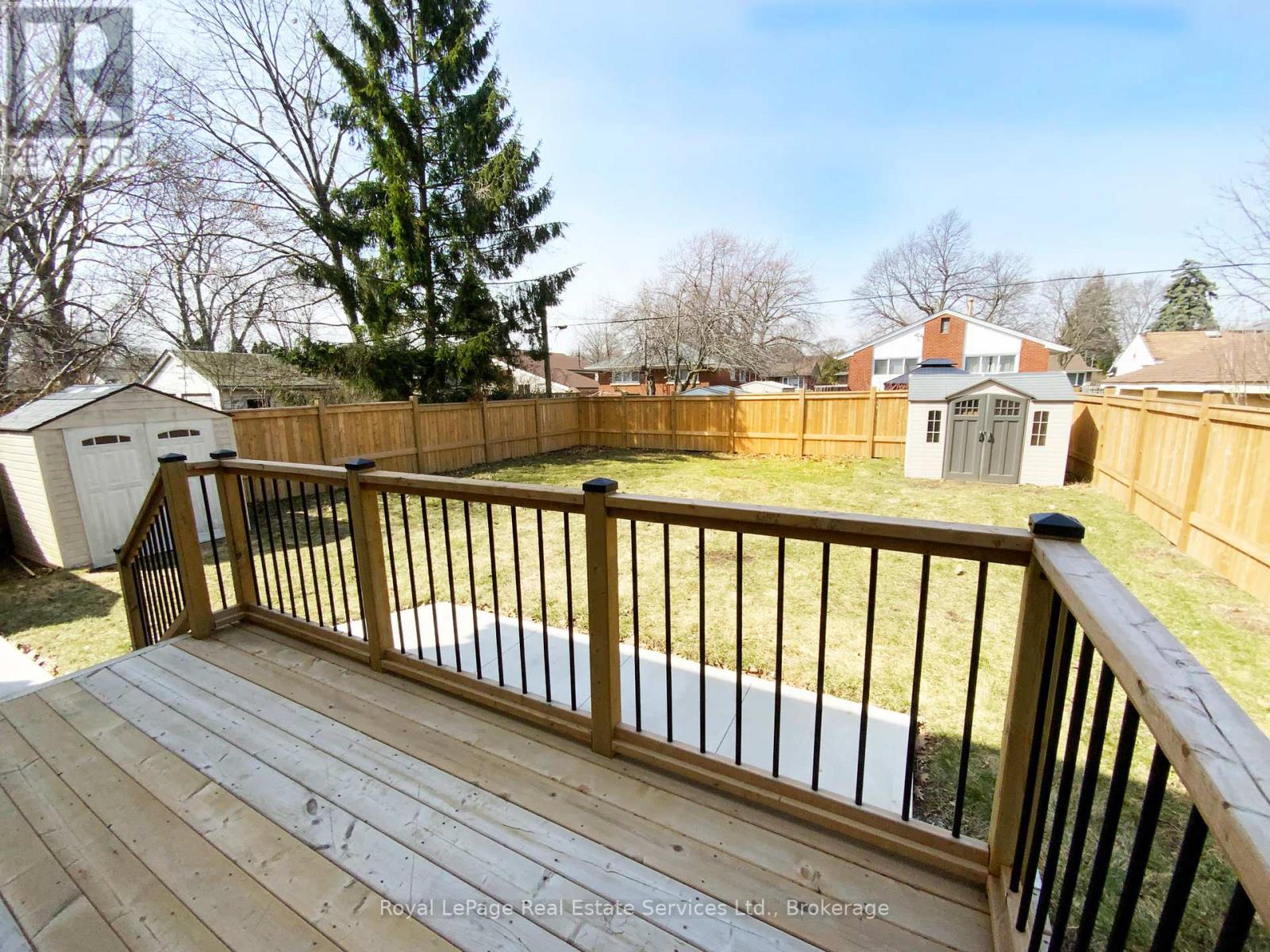 Main & Second Floor - 94 West 32nd Street, Hamilton, Ontario  L9C 5G9 - Photo 9 - X12901688