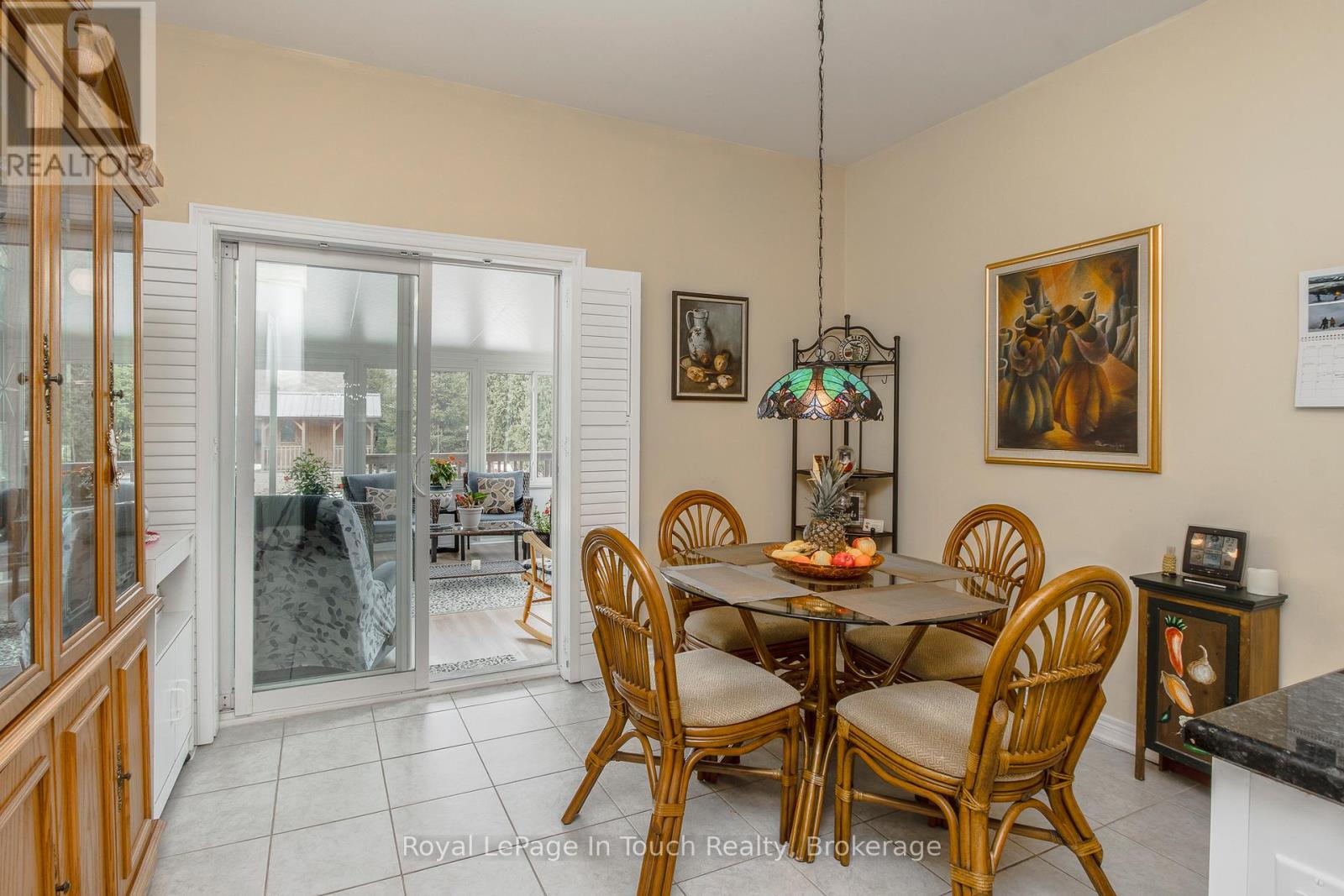 75 Pearl Street, Wasaga Beach, Ontario  L9Z 0G8 - Photo 17 - S12950120