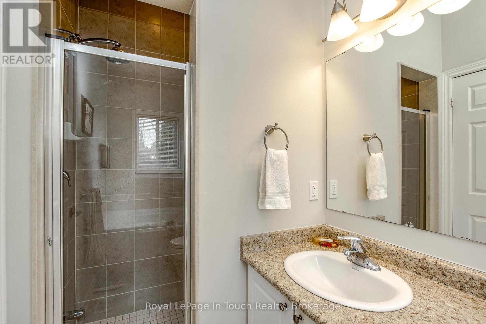 75 Pearl Street, Wasaga Beach, Ontario  L9Z 0G8 - Photo 24 - S12950120