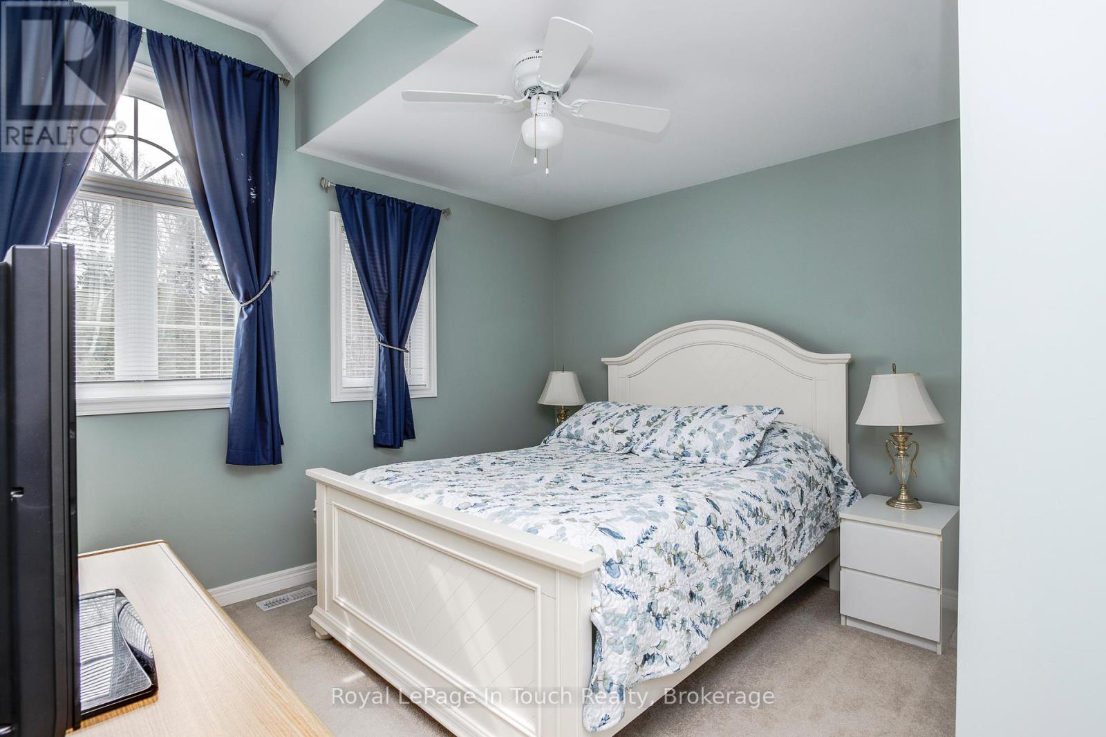 75 Pearl Street, Wasaga Beach, Ontario  L9Z 0G8 - Photo 28 - S12950120