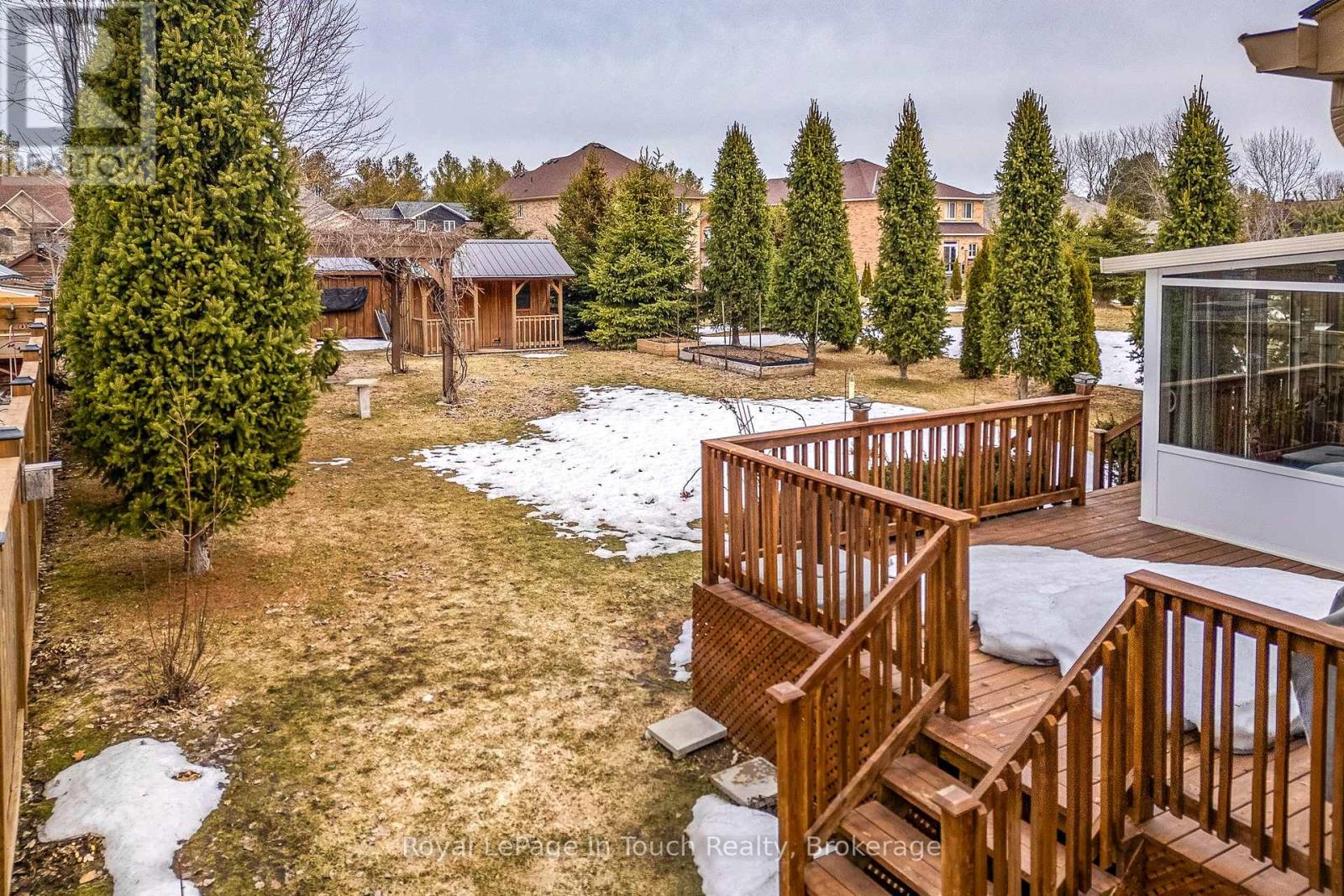 75 Pearl Street, Wasaga Beach, Ontario  L9Z 0G8 - Photo 7 - S12950120