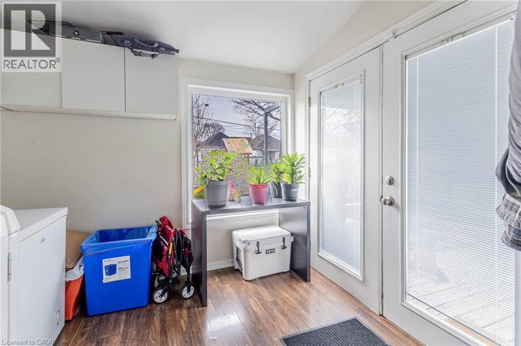 20 Cambridge Avenue, Hamilton, Ontario  L8H 1T5 - Photo 15 - 40816435