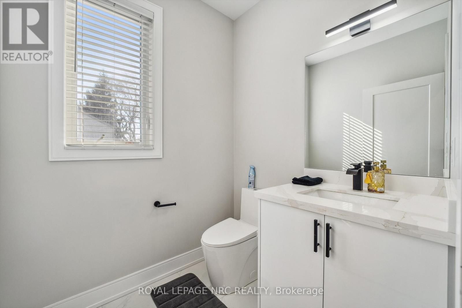 668 Quaker Road, Welland, Ontario  L3C 3H2 - Photo 12 - X12950198