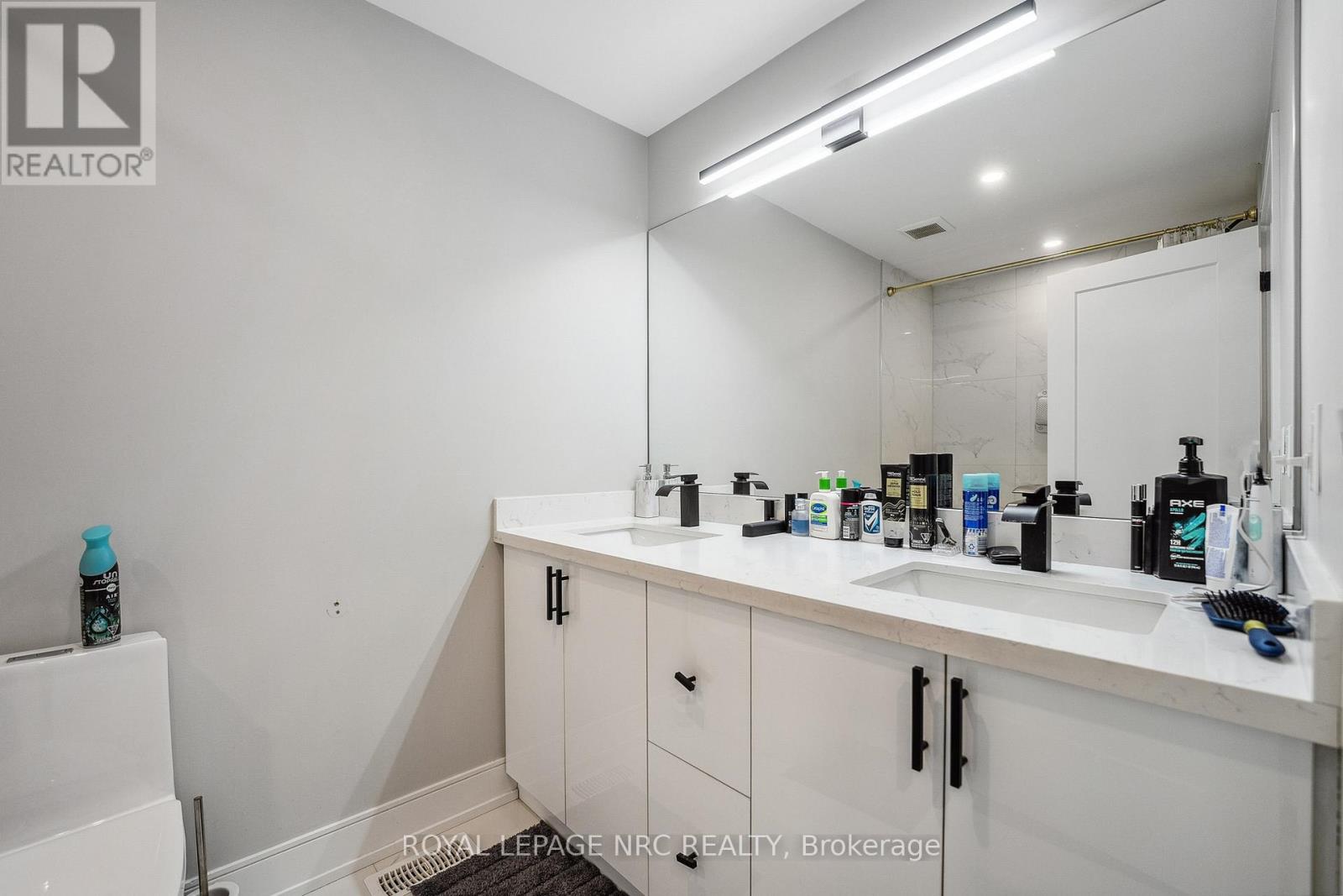 668 Quaker Road, Welland, Ontario  L3C 3H2 - Photo 21 - X12950198