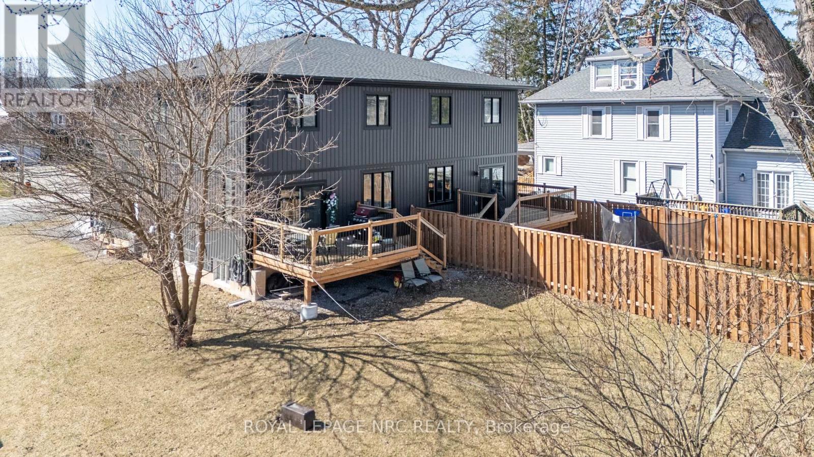 668 Quaker Road, Welland, Ontario  L3C 3H2 - Photo 31 - X12950198