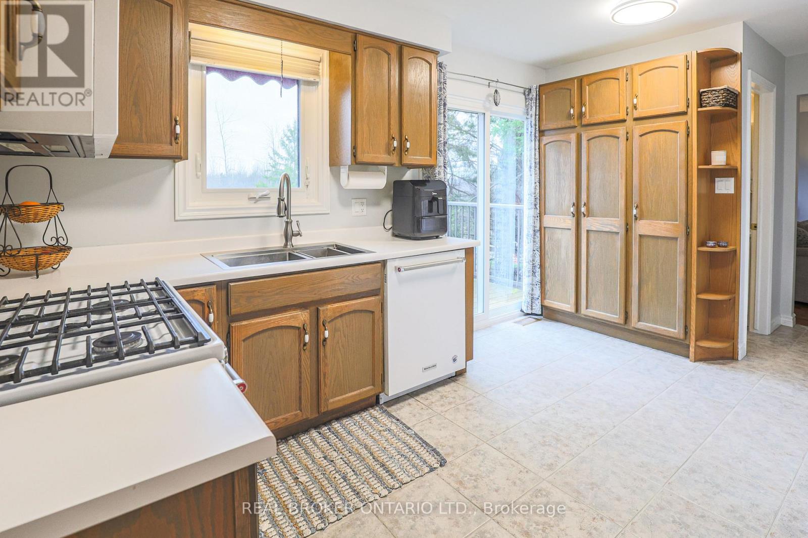 3480 East Main Street, Fort Erie, Ontario  L0S 1S0 - Photo 14 - X12950222