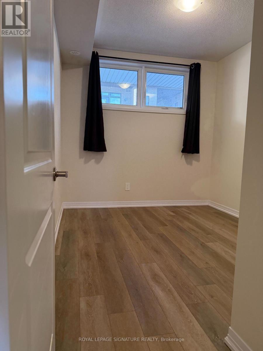 124 - 1597 Rose Way, Milton, Ontario  L9E 0J3 - Photo 15 - W12948016