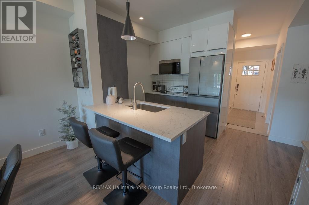 103 - 22 Beckwith Lane, Blue Mountains, Ontario  L9Y 3B6 - Photo 8 - X12950050