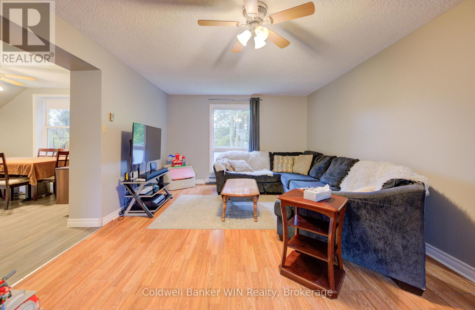 3 Page Street, Wellington North (Mount Forest), Ontario  N0G 2L3 - Photo 17 - X12950094