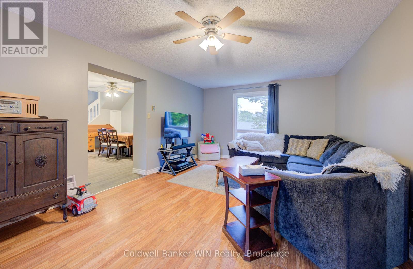 3 Page Street, Wellington North (Mount Forest), Ontario  N0G 2L3 - Photo 18 - X12950094