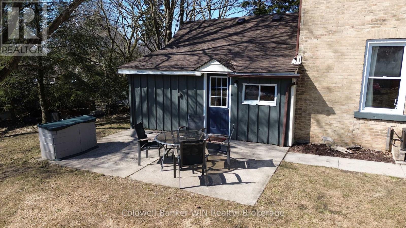 3 Page Street, Wellington North (Mount Forest), Ontario  N0G 2L3 - Photo 41 - X12950094