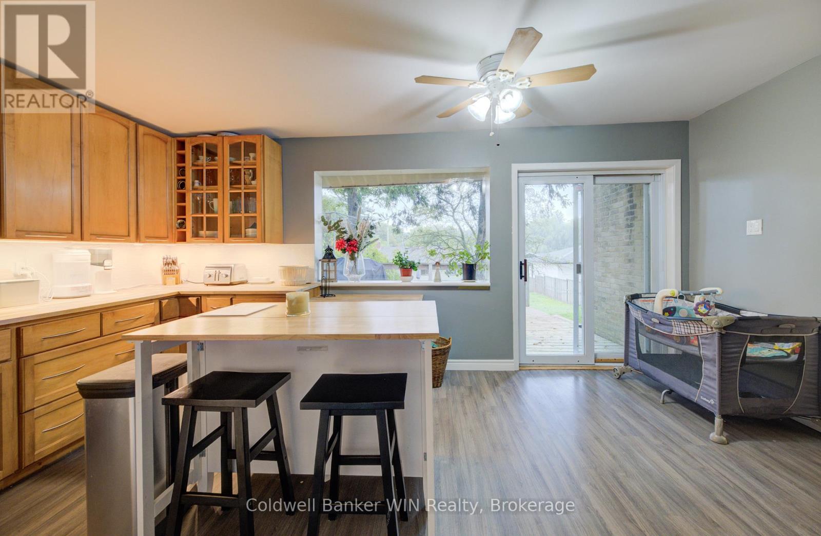 3 Page Street, Wellington North (Mount Forest), Ontario  N0G 2L3 - Photo 9 - X12950094