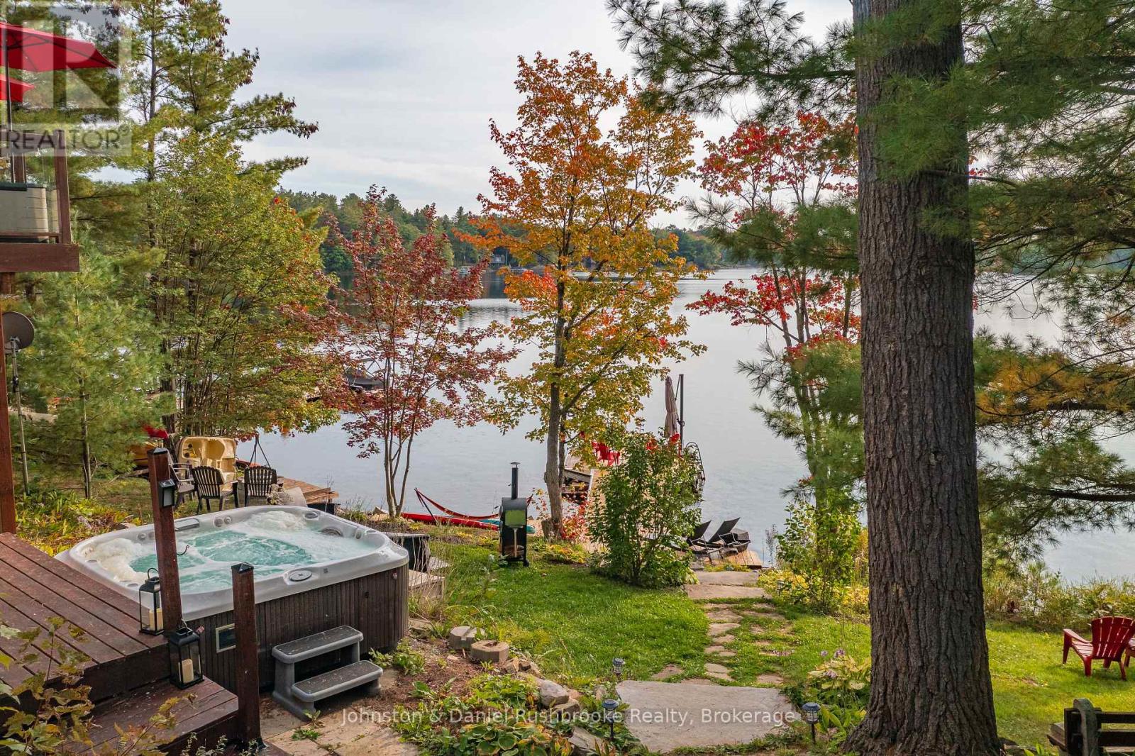 1051 Evanswood Drive, Gravenhurst, Ontario  P0E 1G0 - Photo 29 - X12950162