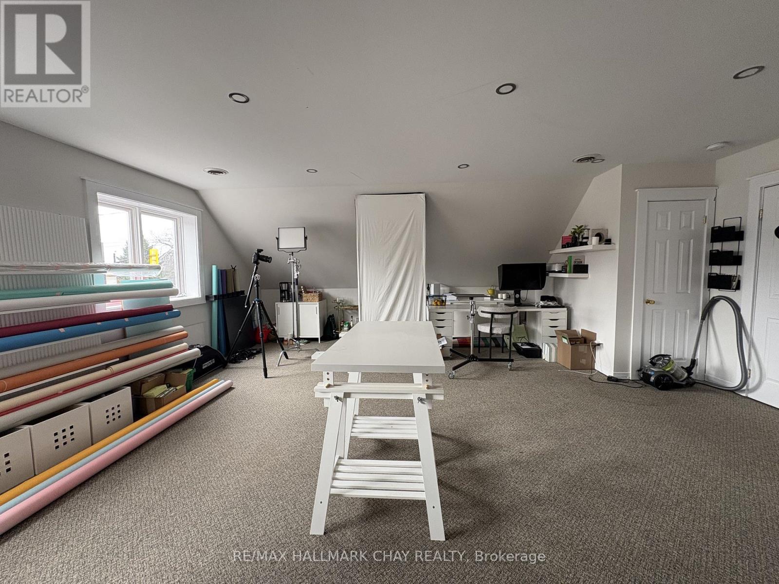 3a King Street S, Innisfil, Ontario  L0L 1L0 - Photo 11 - N12887052