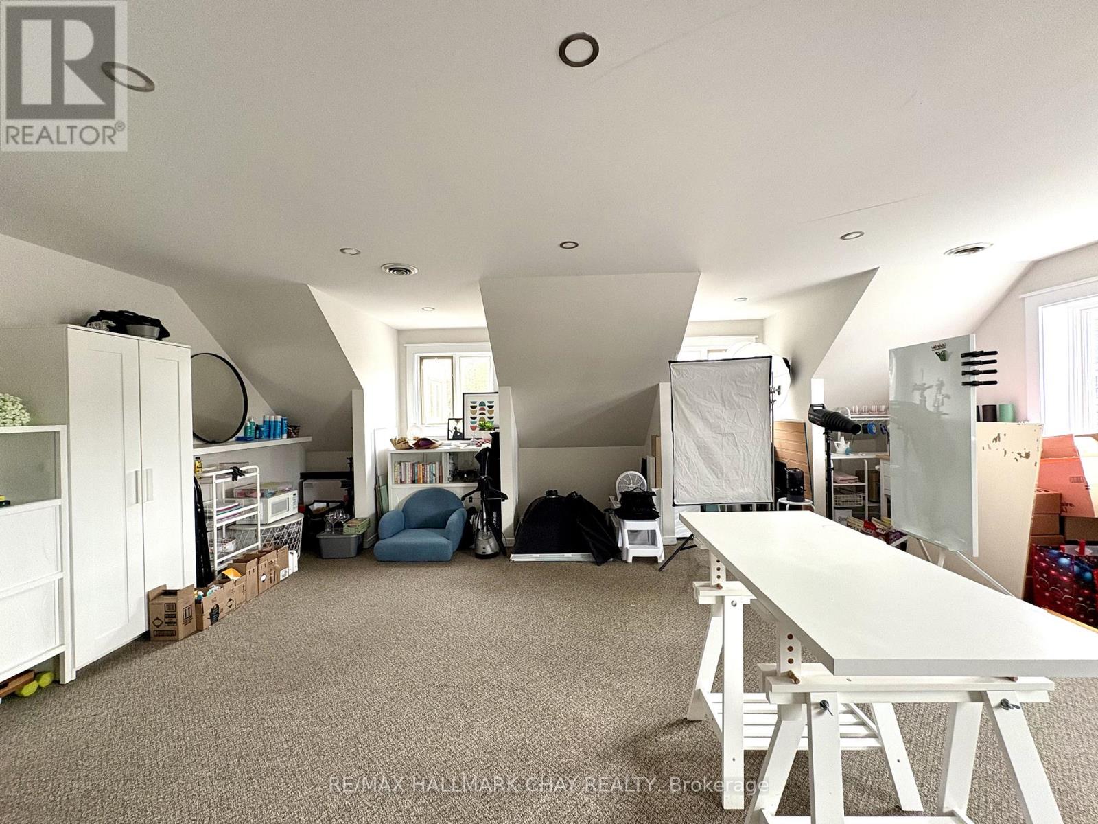 3a King Street S, Innisfil, Ontario  L0L 1L0 - Photo 10 - N12887052