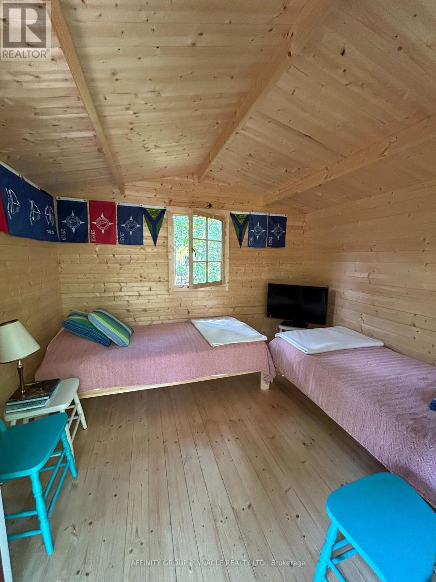 21 Third Street, Kawartha Lakes, Ontario  K0M 1N0 - Photo 14 - X12949796