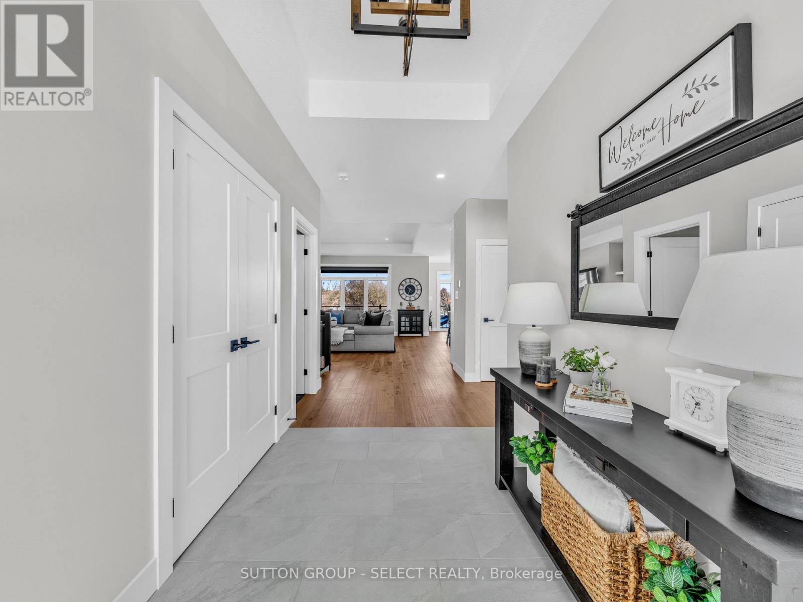 2222 Linkway Boulevard, London South, Ontario  N6K 0K9 - Photo 5 - X12949518