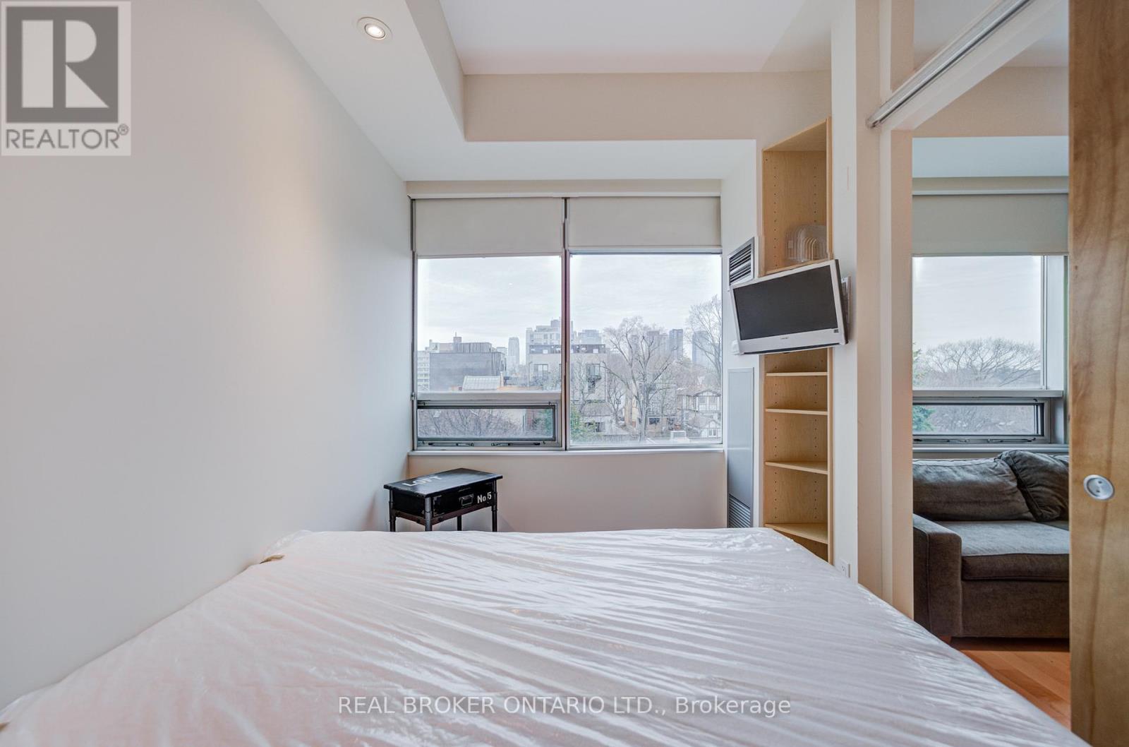 406 - 562 Eglinton Avenue E, Toronto, Ontario  M4P 1P1 - Photo 18 - C12950066