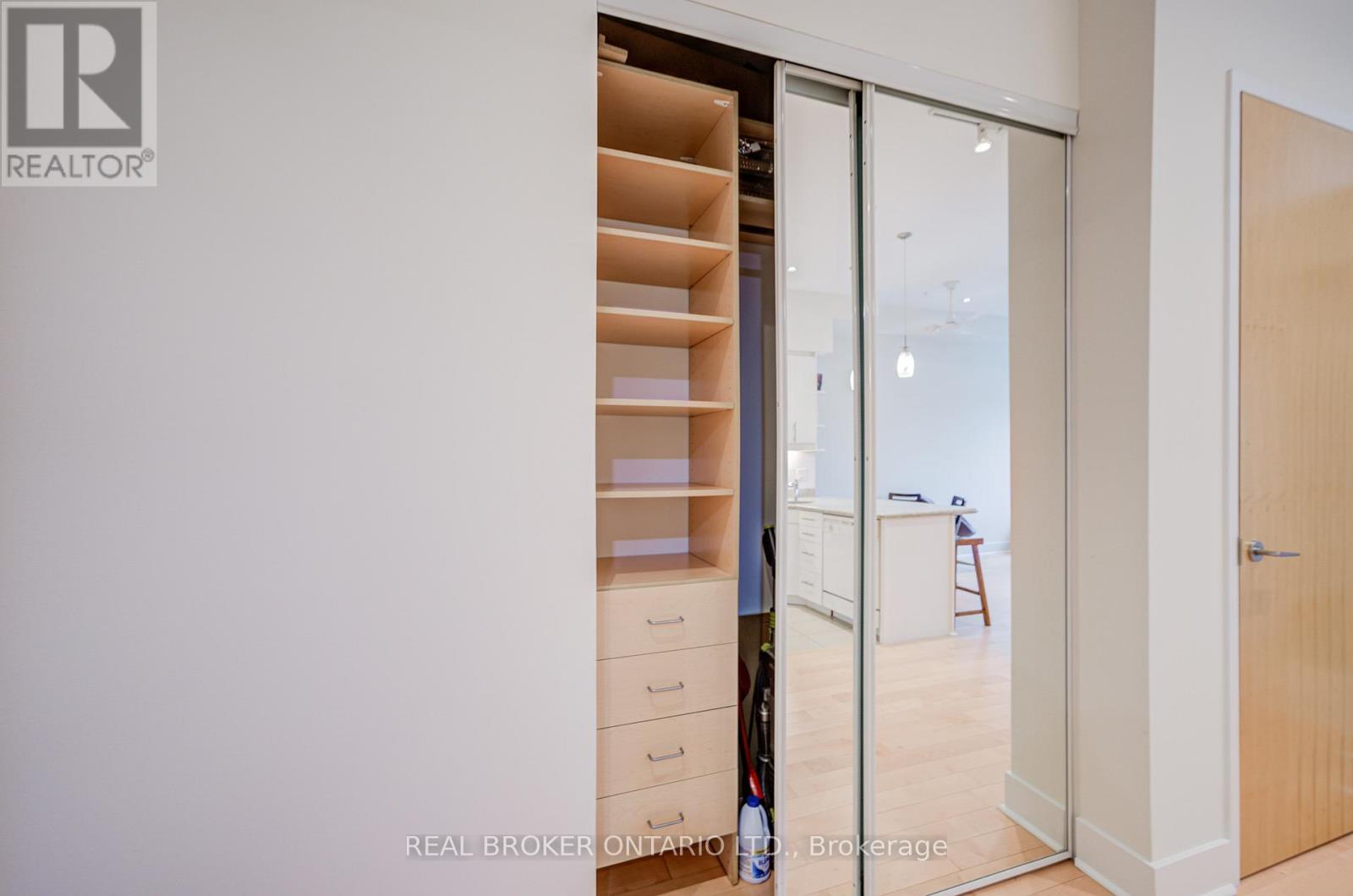 406 - 562 Eglinton Avenue E, Toronto, Ontario  M4P 1P1 - Photo 23 - C12950066