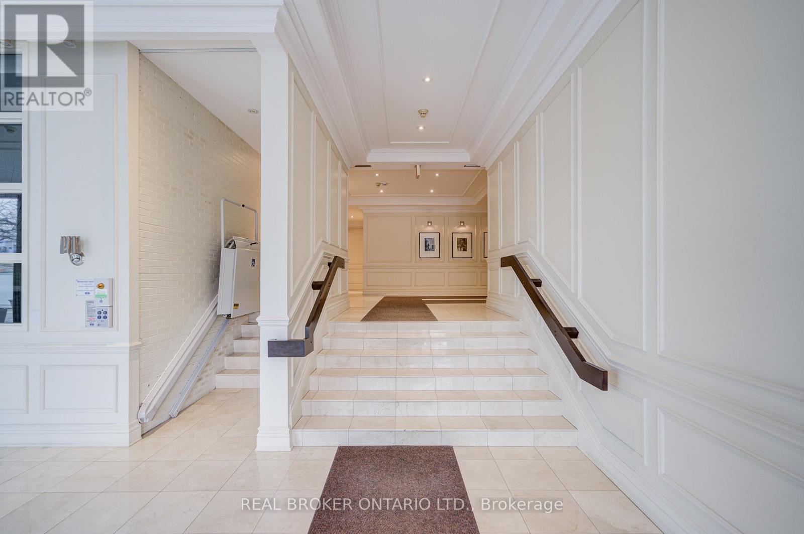 406 - 562 Eglinton Avenue E, Toronto, Ontario  M4P 1P1 - Photo 3 - C12950066