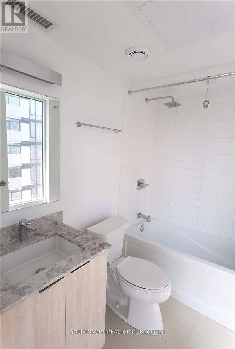 2404 - 18 Maitland Terrace, Toronto, Ontario  M4Y 0H2 - Photo 6 - C12950076