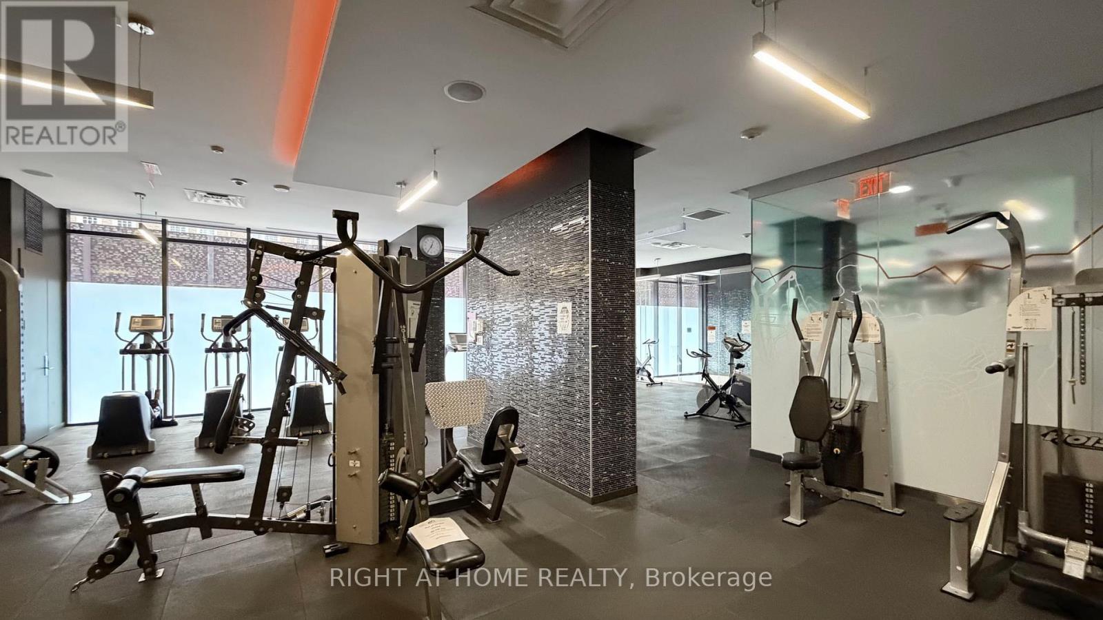 1031 - 560 Front Street W, Toronto, Ontario M5V 1C1 - Photo 22 - C12950104