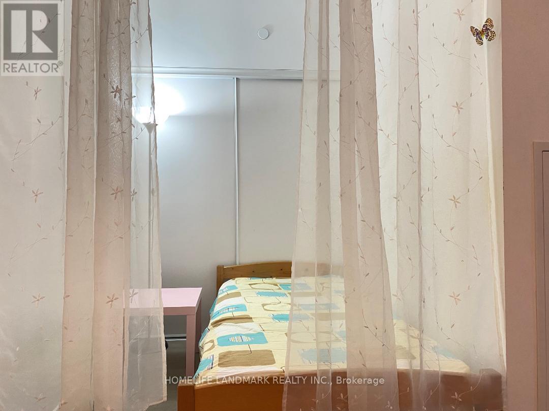 901 - 57 St. Joseph Street, Toronto, Ontario  M5S 0C5 - Photo 10 - C12950132