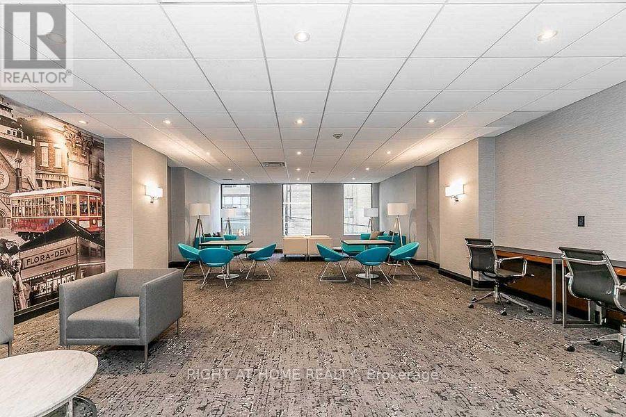Ph11 - 45 Carlton Street, Toronto, Ontario  M5B 2H9 - Photo 11 - C12950150