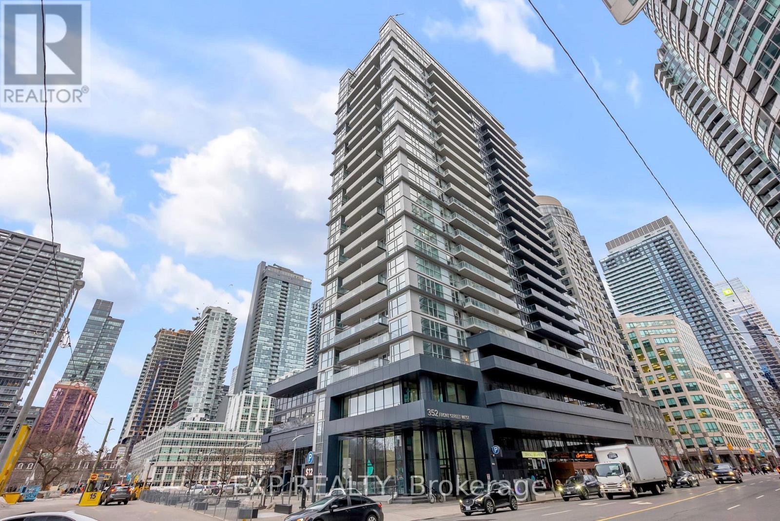 2021 - 352 Front Street W, Toronto, Ontario  M5V 0K3 - Photo 29 - C12950178